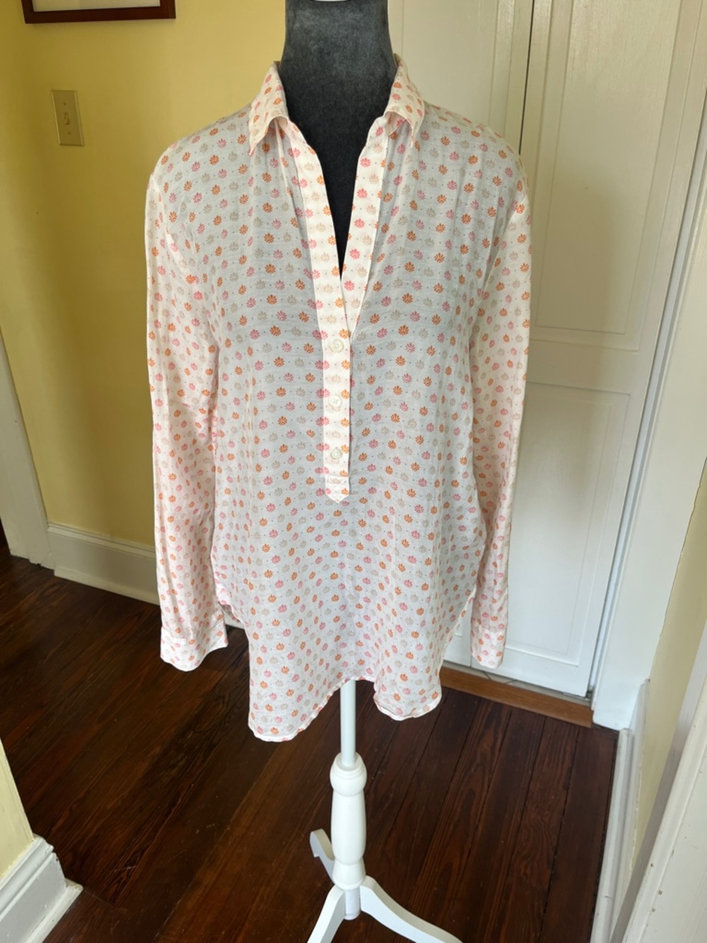 Ann Taylor Light Pink Floral-Print Long Sleeve Button Popover Cotton & Silk